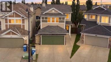 235 Cougar Plateau Way SW Calgary Alberta photo 1