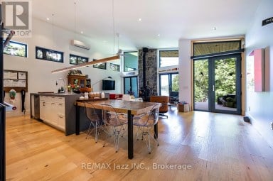 88 BROCK ROAD North Kawartha Ontario photo 12