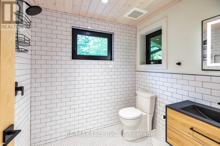 88 BROCK ROAD, North Kawartha, Ontario, K0L1A0