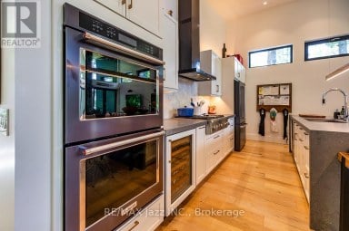88 BROCK ROAD North Kawartha Ontario photo 6