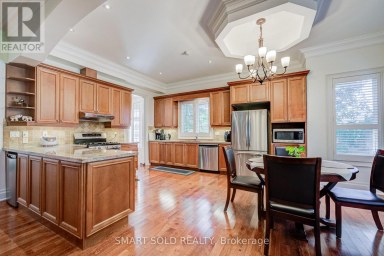 6 BRILL CRESCENT Toronto (Newtonbrook West) Ontario photo 15