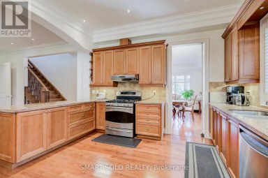 6 BRILL CRESCENT Toronto (Newtonbrook West) Ontario photo 17