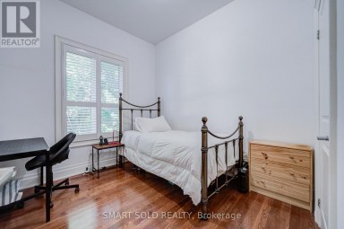6 BRILL CRESCENT Toronto (Newtonbrook West) Ontario photo 19