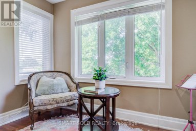 6 BRILL CRESCENT Toronto (Newtonbrook West) Ontario photo 24