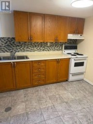713 YEREMI STREET Pickering (West Shore) Ontario photo 2