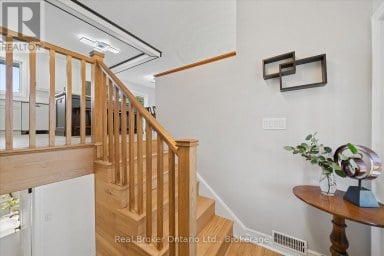 210 PATRICIA CRESCENT Selwyn Ontario photo 25