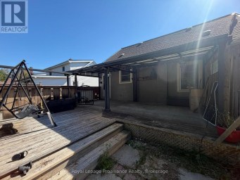22 PARKER STREET Belleville (Belleville Ward) Ontario photo 21
