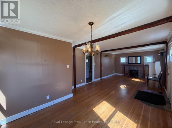 22 PARKER STREET, Belleville (Belleville Ward), Ontario, K8P1C8