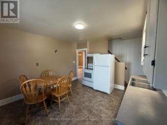 22 PARKER STREET Belleville (Belleville Ward) Ontario photo 9