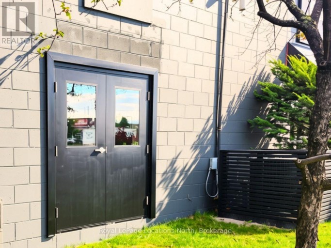 UNIT 3 - 101 PRETTY RIVER PARKWAY S, Collingwood, Ontario, L9Y4M8
