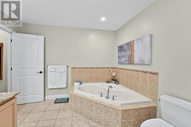 9 MEADOWBROOK LANE, Blue Mountains, Ontario, N0H2P0
