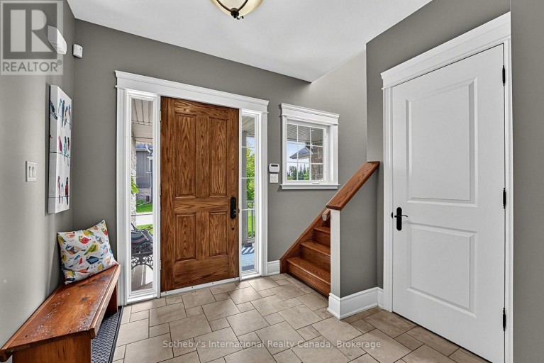 9 MEADOWBROOK LANE, Blue Mountains, Ontario, N0H2P0