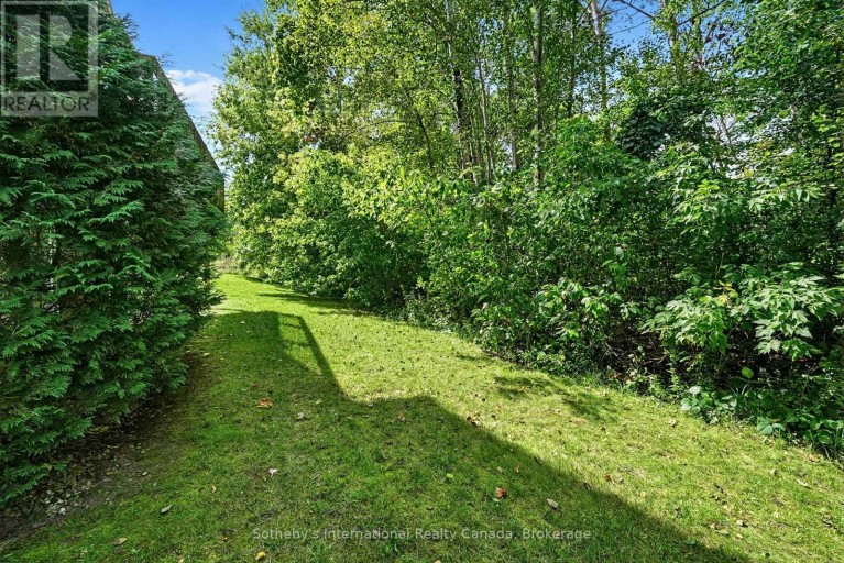 9 MEADOWBROOK LANE, Blue Mountains, Ontario, N0H2P0