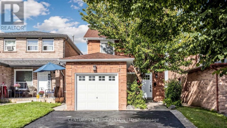 17 HARLEY DRIVE, Ajax (Central), Ontario, L1S5X3