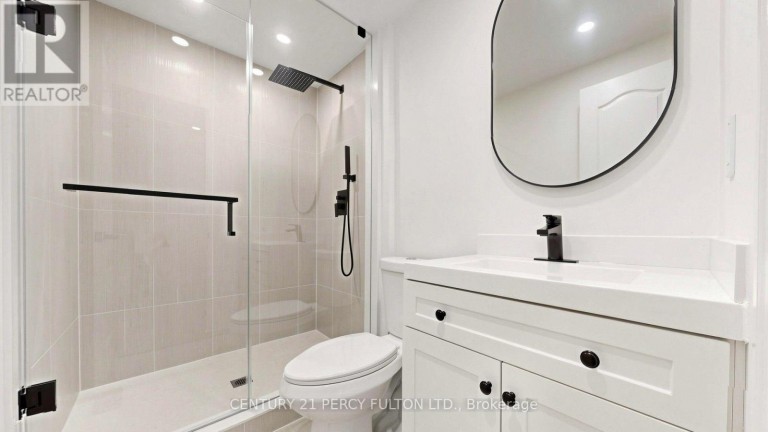 17 HARLEY DRIVE, Ajax (Central), Ontario, L1S5X3