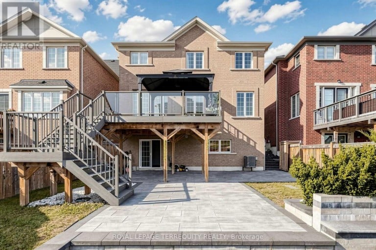 2549 SNOW KNIGHT DRIVE, Oshawa (Windfields), Ontario, L1L0K2