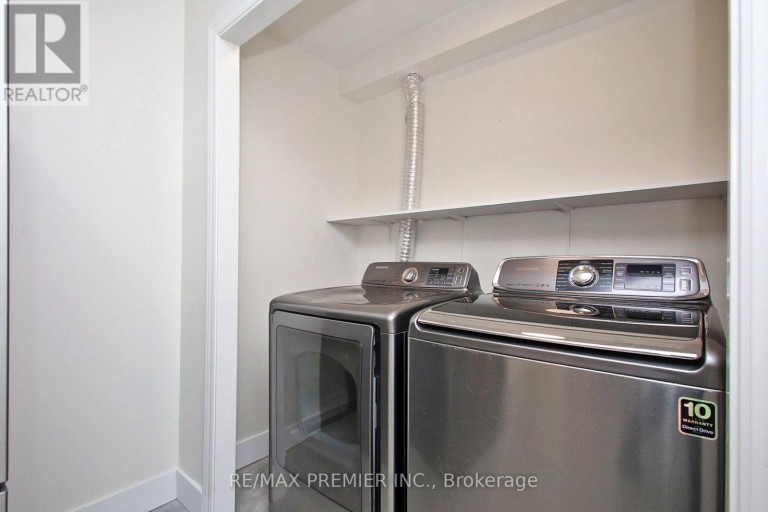 1909 - 390 DIXON ROAD, Toronto (Kingsview Village-The Westway), Ontario, M9R1T4
