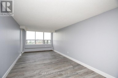 1909 - 390 DIXON ROAD Toronto (Kingsview Village-The Westway) Ontario photo 3