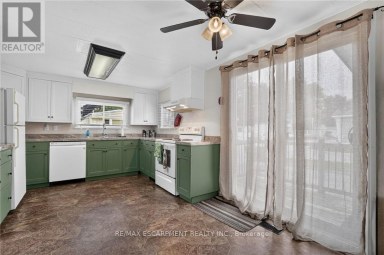 4588 MARTHA LANE Lincoln (Beamsville) Ontario photo 11