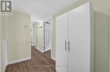 4588 MARTHA LANE Lincoln (Beamsville) Ontario photo 30