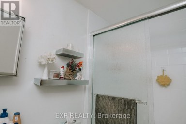 1207 - 858 COMMISSIONERS ROAD E London South (South H) Ontario photo 12