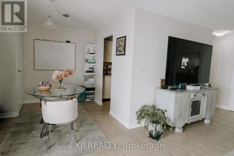 1207 - 858 COMMISSIONERS ROAD E, London South (South H), Ontario, N6C5Y5