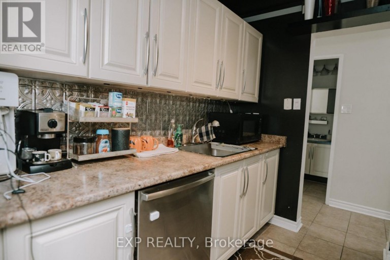 1207 - 858 COMMISSIONERS ROAD E, London South (South H), Ontario, N6C5Y5