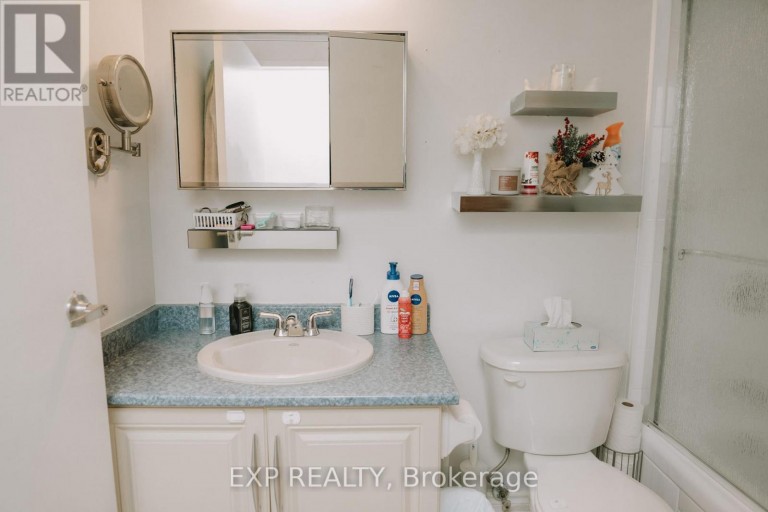 1207 - 858 COMMISSIONERS ROAD E, London South (South H), Ontario, N6C5Y5