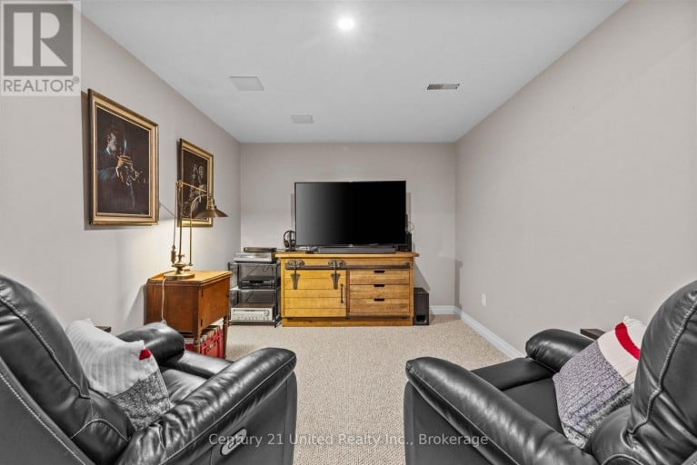 1746 LAKEHURST ROAD, Trent Lakes, Ontario, K0L1J0