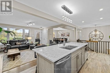 1746 LAKEHURST ROAD Trent Lakes Ontario photo 9