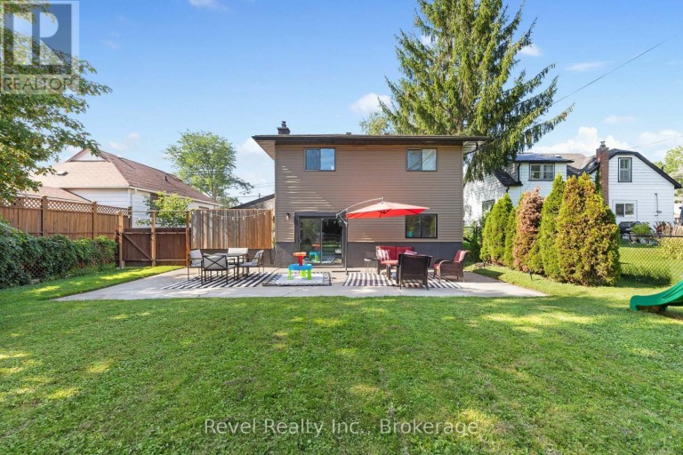 25 RIVERVIEW ROAD, Kawartha Lakes (Lindsay), Ontario, K9V1B2