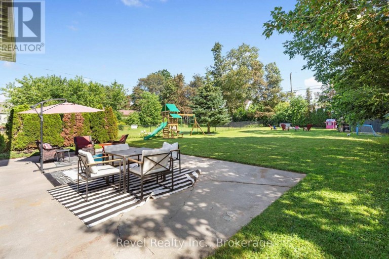 25 RIVERVIEW ROAD, Kawartha Lakes (Lindsay), Ontario, K9V1B2