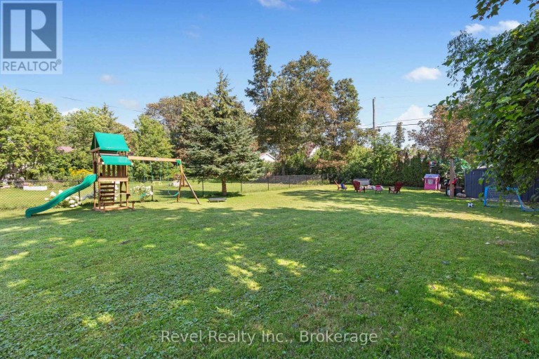 25 RIVERVIEW ROAD, Kawartha Lakes (Lindsay), Ontario, K9V1B2