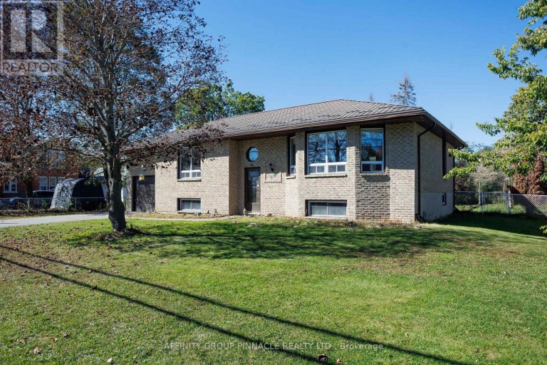 49 QUEEN STREET, Kawartha Lakes (Bobcaygeon), Ontario, K0M1A0