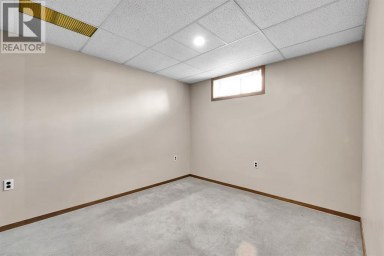 4127 Maryvale Road NE Calgary Alberta photo 29