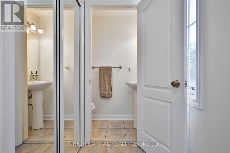 60 WILKIE LANE, Ajax (South East), Ontario, L1S7S5