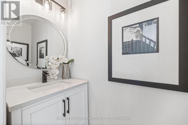 66 HORSEDREAMER LANE, Whitchurch-Stouffville (Stouffville), Ontario, L4A0K7
