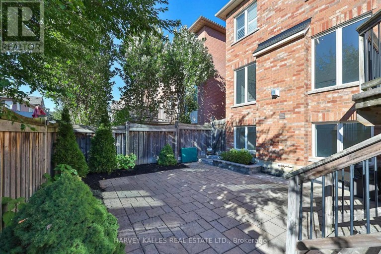 66 HORSEDREAMER LANE, Whitchurch-Stouffville (Stouffville), Ontario, L4A0K7
