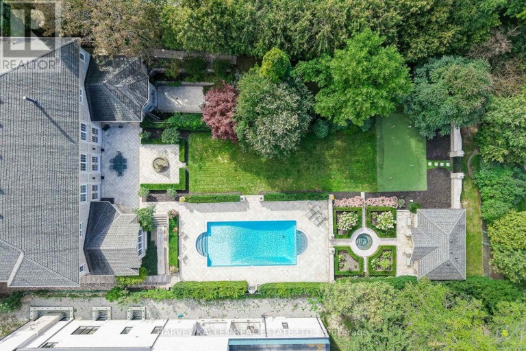 43 THORNBANK ROAD, Vaughan (Uplands), Ontario, L4J2A1