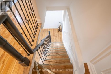 78 BAYWOOD COURT Markham (Royal Orchard) Ontario photo 26