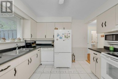 22 GREYSTONE CRESCENT Brampton (Brampton South) Ontario photo 11