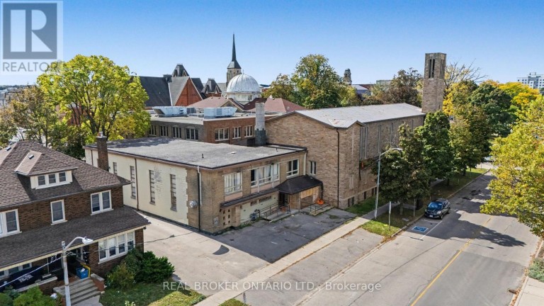 97 WELLINGTON STREET, Brantford, Ontario, N3T2M1
