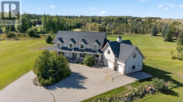 4 Norris Coulee Loop, De Winton, Alberta, T0L0X0