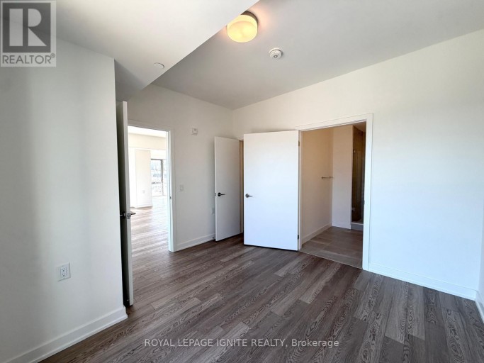 222 - 51 CLARINGTON BOULEVARD, Clarington (Bowmanville), Ontario, L1C7J8