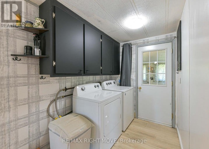 14 MUIR DRIVE, Oro-Medonte, Ontario, L3V0P9