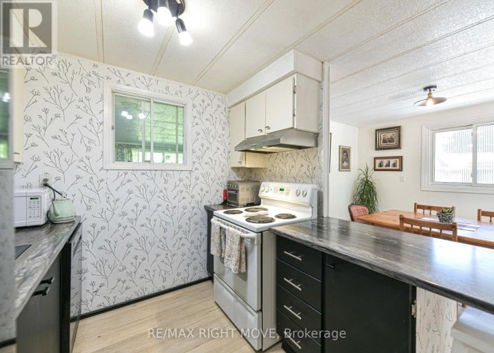 14 MUIR DRIVE, Oro-Medonte, Ontario, L3V0P9
