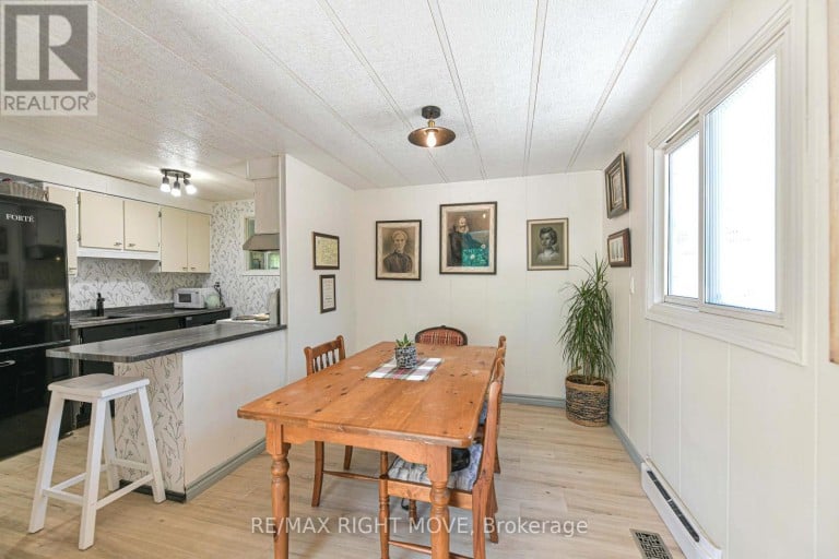 14 MUIR DRIVE, Oro-Medonte, Ontario, L3V0P9