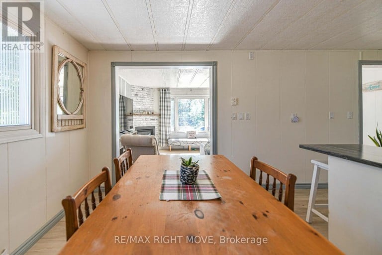 14 MUIR DRIVE, Oro-Medonte, Ontario, L3V0P9