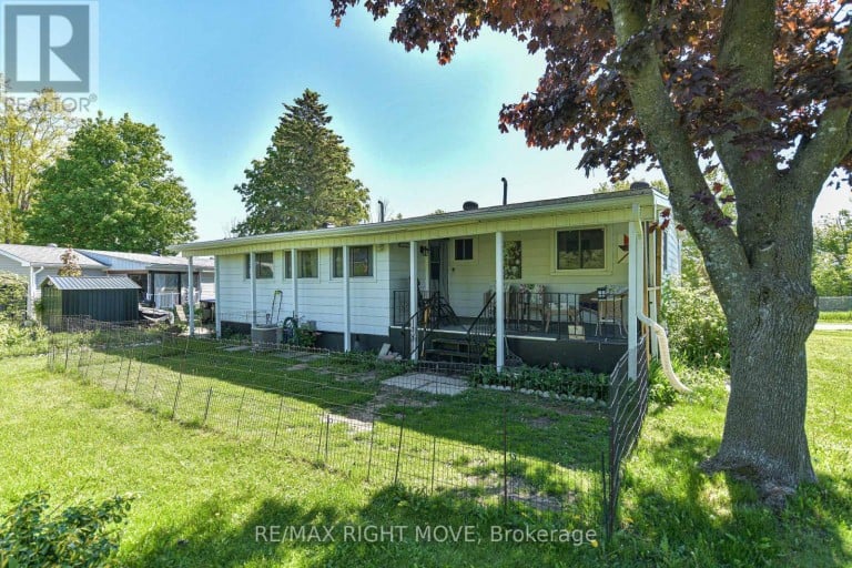 14 MUIR DRIVE, Oro-Medonte, Ontario, L3V0P9