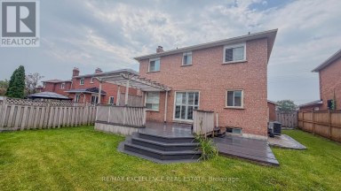303 HICKORY CIRCLE Oakville (WC Wedgewood Creek) Ontario photo 31